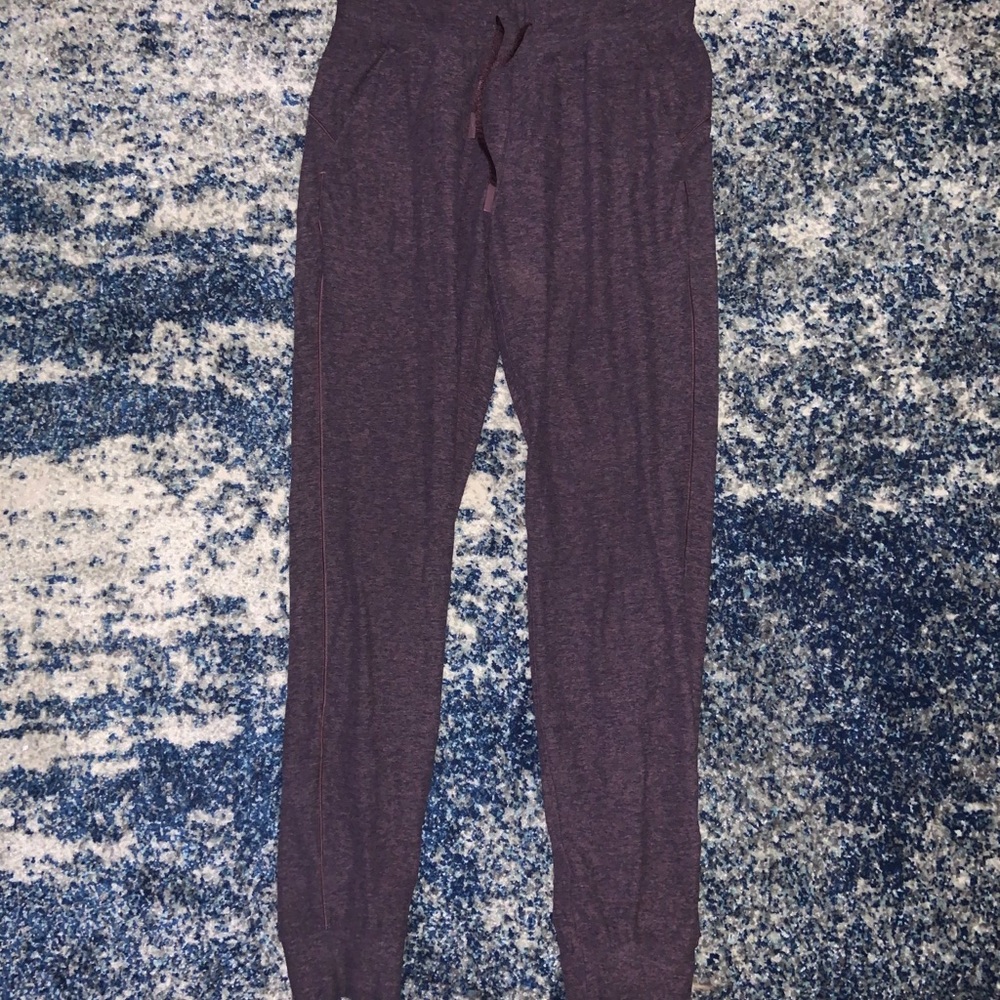 Lululemon joggers